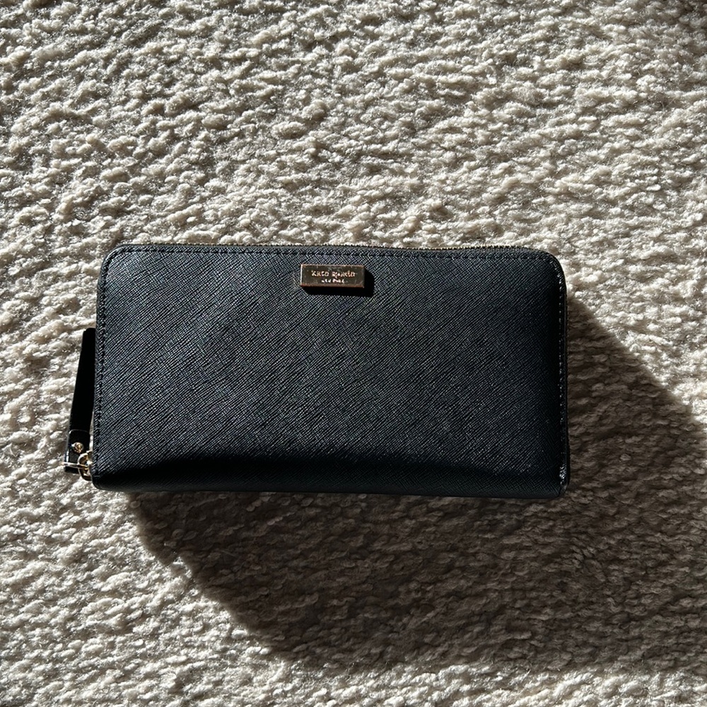 Kate spade wallet